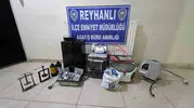 Hatay’da merdiven altı diş atölyesine polis baskını