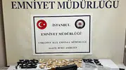 Ümraniye'deki adrese baskın Silah ve uyuşturucuyla yakalandılar
