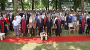 Samsun'da gençlerin büyük günü Üniversiteliler kepleri havaya fırlattı