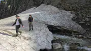 Bitlis dağlarında eriyen karlar Van Gölü’ne hayat taşıyor