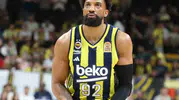 Fenerbahçe Anadolu Efes karşısında final kapısını araladı