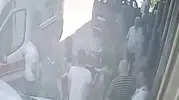 İnebolu'da tamir yaptığı otomobilin altında kalan usta ağır yaralandı