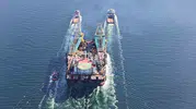 Dev vinç Çanakkale Boğazı’nı kilitledi