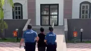 Hırsızlık suçlusunu polis Gemerek'te yakaladı