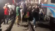 Gaziosmanpaşa’da tramvay hattında yangın paniği