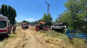 Bingöl Genç yolunda park halindeki traktöre çarpan sürücü ağır yaralandı