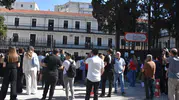 İzmir'de AYT maratonu başladı; veliler okul kapılarında bekliyor