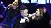 Beste Açar ve Nilüfer Arasındaki Geçmişe Dayalı Gerginlik Sürüyor