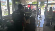 Hatay Hassa’da bir döner dükkanı alevlere teslim oldu