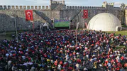 Yedikule Hisarı'nda milli maç heyecanı sabaha kadar sürdü