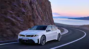 BMW yeni nesil elektrikli i3 için siparişleri erkene çekti