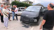 İnegöl'de kavşak kazası 9 kişi hastaneye kaldırıldı