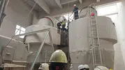 Bilecik’teki çimento fabrikasında beton kesen işçi kazana düştü