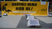 Şırnak meydanındaki boş ayakkabılar uyuşturucunun acı faturasını çıkardı