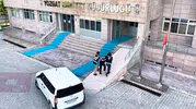 Yozgat polisi 63 yıllık firariyi otobanda yakaladı