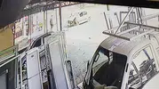Antalya yolunda hatalı sollama kazaya neden oldu?