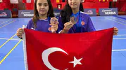 Manisalı genç badmintoncular Sırbistan’dan dört madalyayla döndü