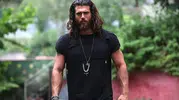 Can Yaman ve Faruk Turgut arasında sert tartışma