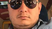 Minibüs şoförü direksiyon başındayken kalp krizi geçirip faciayı önledi
