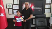 Adıyamanlı ilkokul öğrencisinden Gazze’ye anlamlı destek