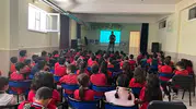 Niğde polisi öğrencilere dijital dünyadaki tehlikeleri anlattı