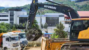 Gölcük’te dev spor tesisi için kazma vuruldu