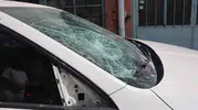 Konya’da park kavgası Komşusunun milyonluk aracını hurdaya çevirdi