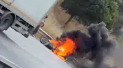 TEM Otoyolu'nda seyir halindeki motosiklet alevlere teslim oldu
