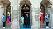 Erdoğan Dolmabahçe'de Venezuela'dan gelen konuğuyla bir araya geldi