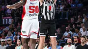 Beşiktaş final biletini son maça taşıdı