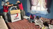 Kızılay Van'da iki vatandaşın hayatını kolaylaştırdı