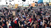 Anadolu Üniversitesi mezunları stadyumu doldurdu
