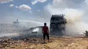 Viranşehir yolunda saman yüklü TIR alevler içinde kaldı