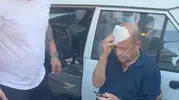 Fatih’te kontrolden çıkan otomobil dükkana daldı