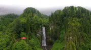 Artvin’in gizli hazinesi Maral Şelalesi en görkemli günlerini yaşıyor