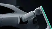 Xiaomi elektrikli araçları kendi başına şarj eden robot geliştirdi