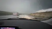 Kars'ta yaz ortasında kış manzarası