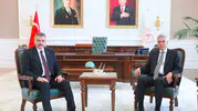 Bakanlar acil durumlar için masaya oturdu