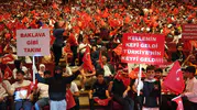 Gaziantepliler milli maçı 15 bin kişiyle dev ekranda izledi