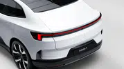 Polestar 4 tasarım kurbanı oldu arka cam yokluğu kazalara davetiye çıkarıyor