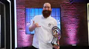 MasterChef şampiyonu Eren Kaşıkçı Sarıyer’deki evinde hayatını kaybetti