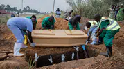Afrika'da Ebola kabusu büyüyor Can kaybı 1000'i geçti