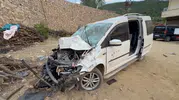 Şemdinli yolunda kaza Bir yaralının durumu kritik
