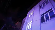 Aksaray'da eve çatıdan girmeye çalışan genç beton zemine çakıldı