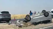 Silvan yolunda otomobiller çarpıştı 9 kişi hastaneye kaldırıldı