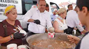 Ayvalık sokakları aşure kazanlarıyla şenlendi