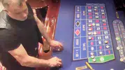 Haluk Levent kumar masasında görüntülendi