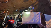 Osmaniye’de otomobil kanala uçtu 4 kişi hastaneye kaldırıldı