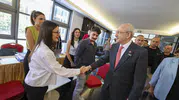 Kılıçdaroğlu gençlerin tercih heyecanına ortak oldu