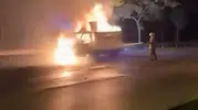 Bursa Ankara yolunda seyir halindeki kamyonet yandı